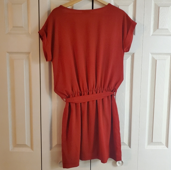 Red dress size M - Picture 5 of 6